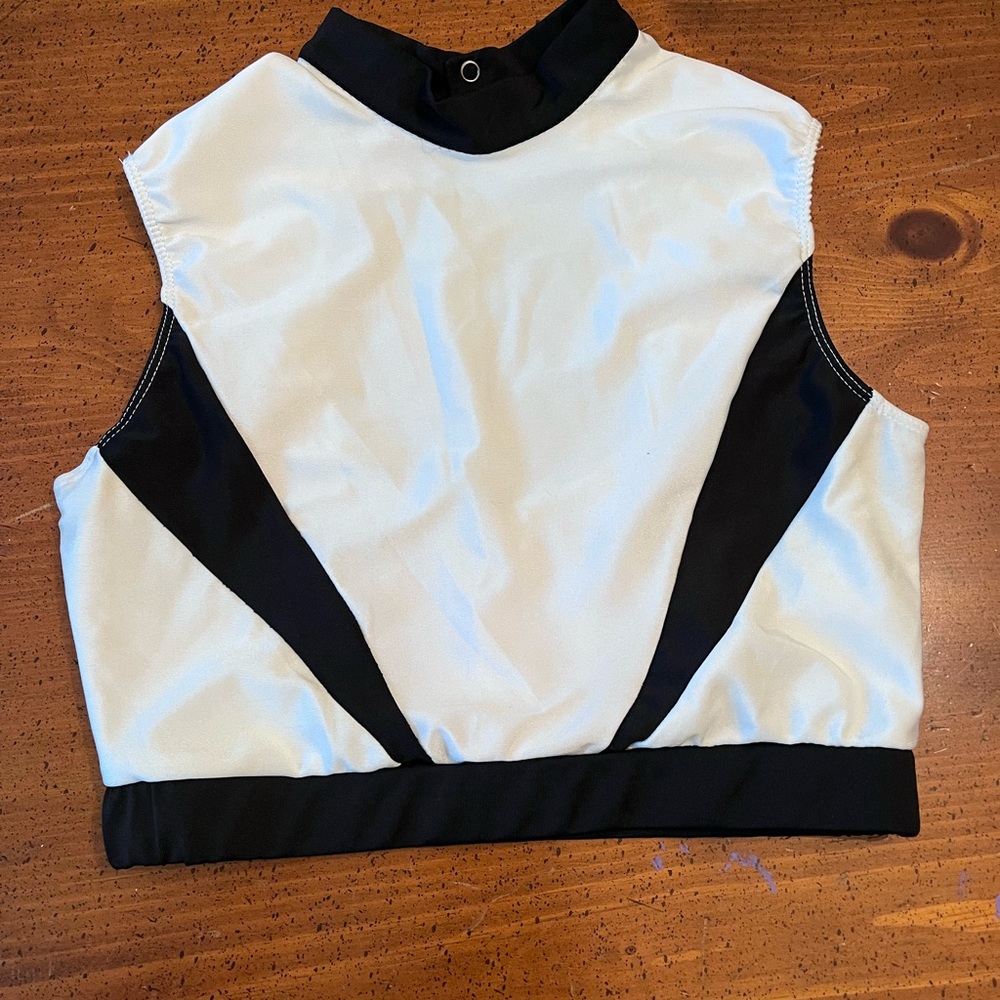 Revolution Dancewear Black and White Cropped Bra Top - Size Medium Adult